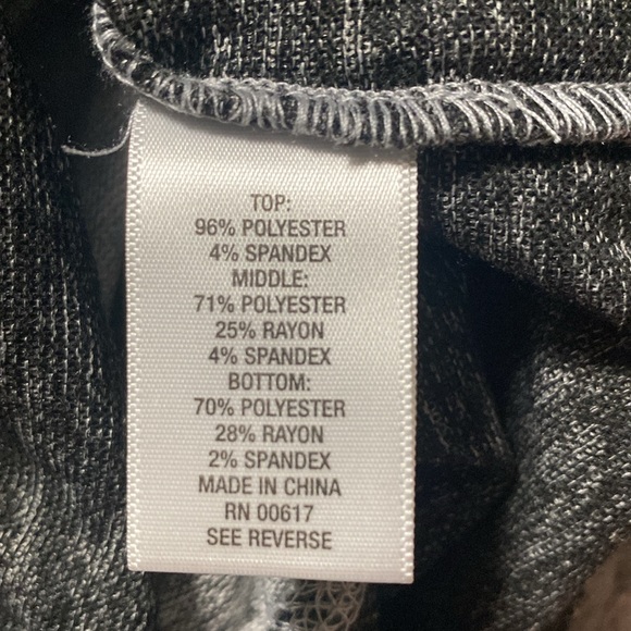 Dressbarn Sunday Hoodie Large - Picture 7 of 7